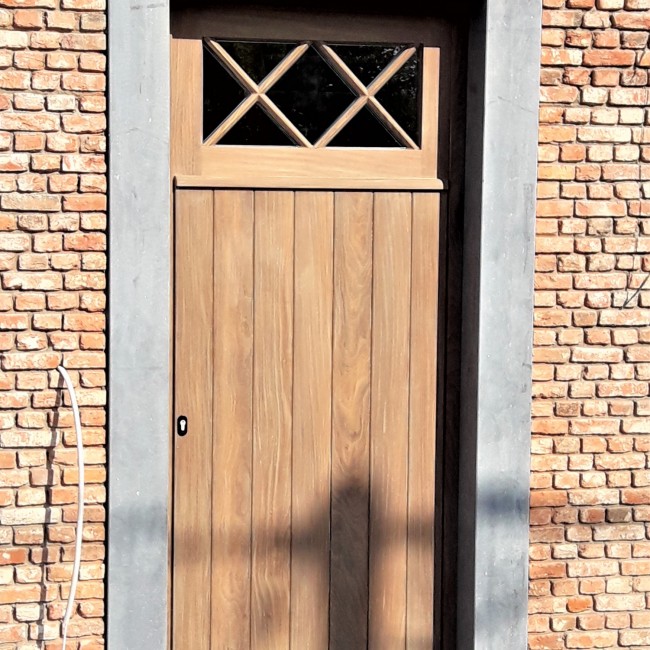 Massief deur - All-Port fabrikant sectionaal poorten