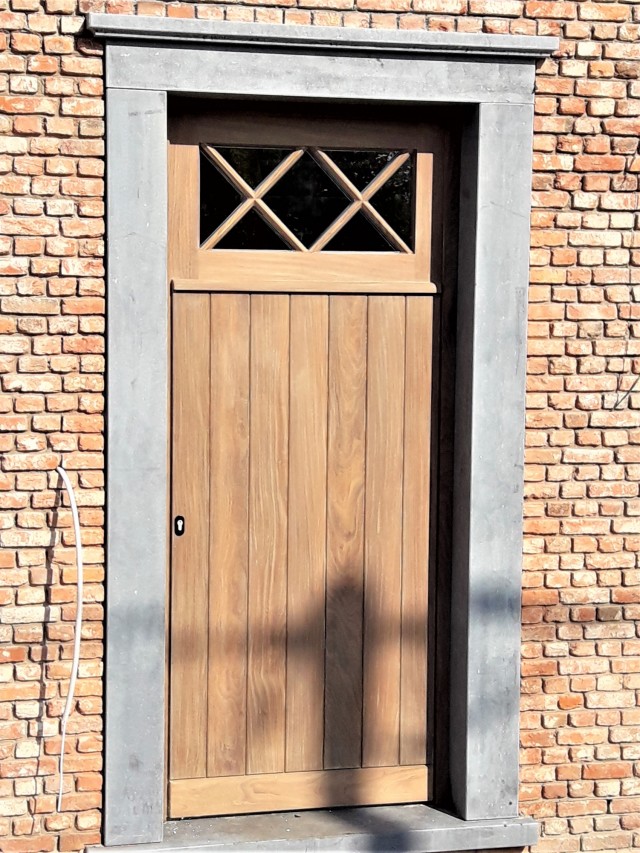 religie helpen Slecht Massief houten deur - All-Port fabrikant sectionaal poorten