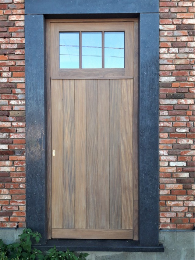 Denken Antipoison Oefening Massief houten deur - All-Port fabrikant sectionaal poorten